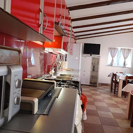 Guest House Toic Korenica Luaran gambar