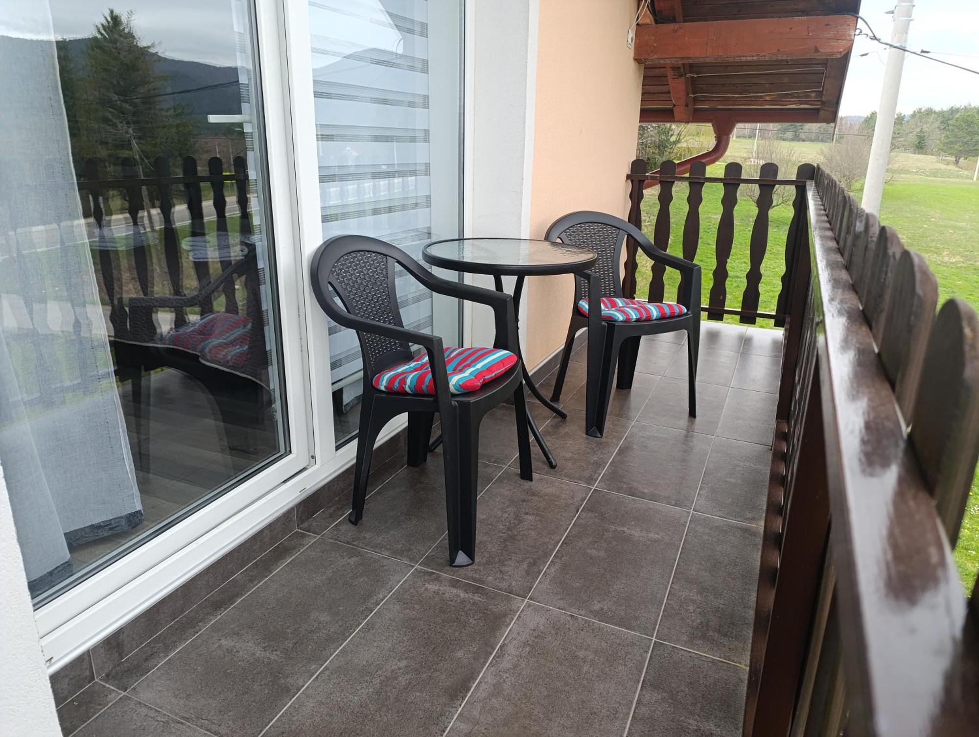 Guest House Toic Korenica Bilik gambar
